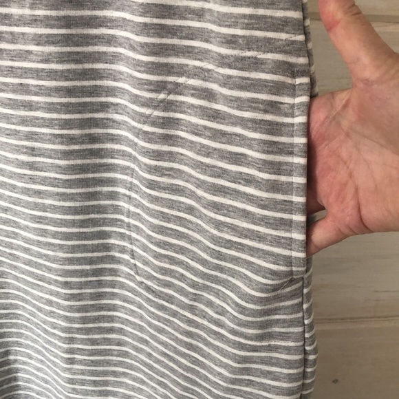 32 Degrees Sleeveless‎ Dress - Picture 2 of 6